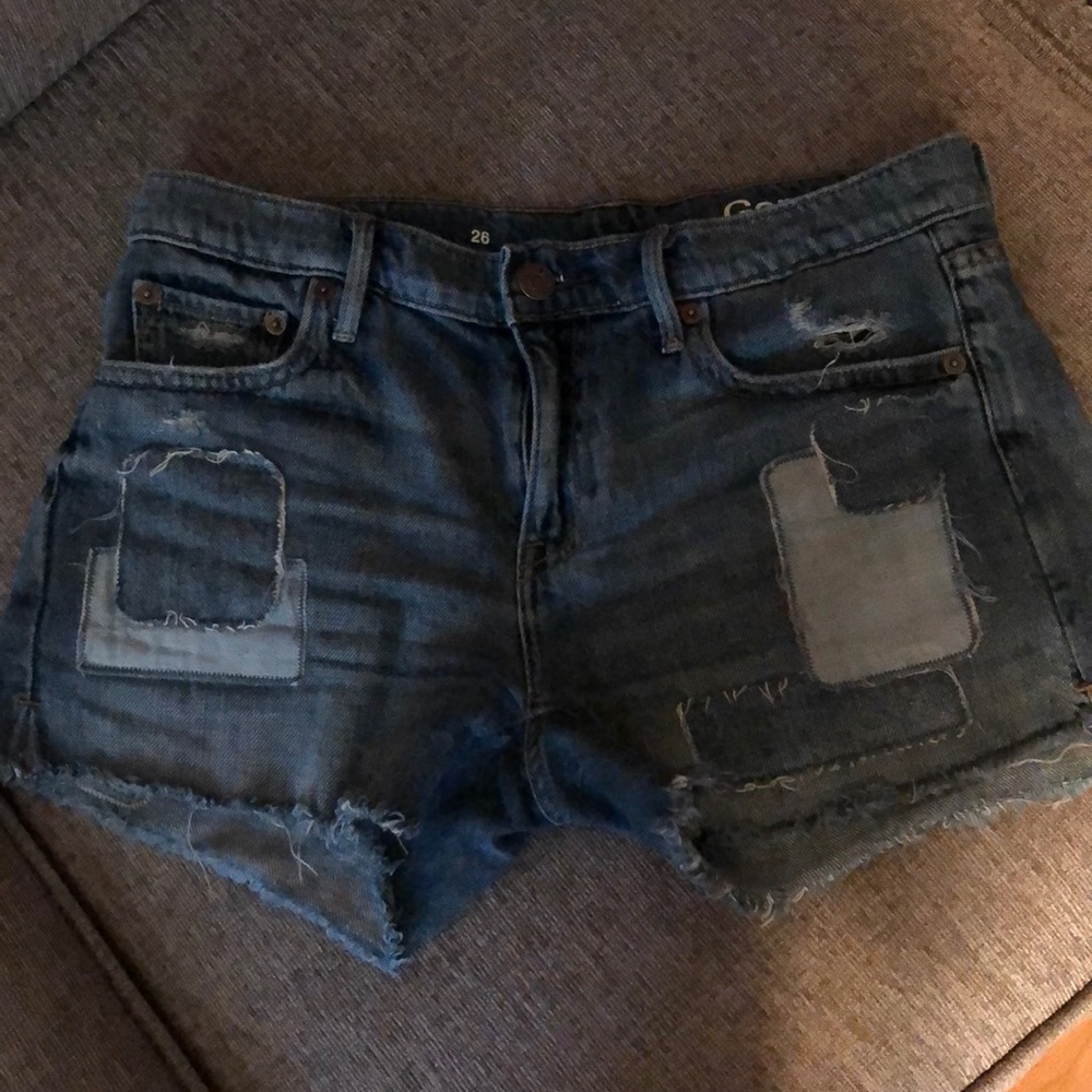 Gap distressed cutoff jean shorts size 26